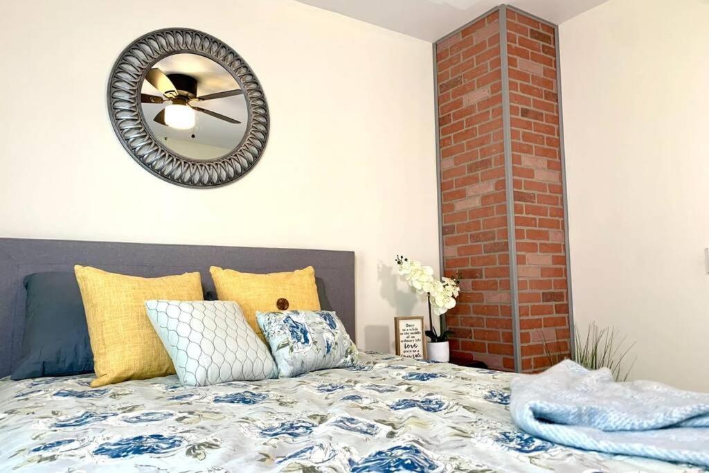 6Br Retreat-Great For Reunions And Getaways Minutes From Niagara Falls Eksteriør billede