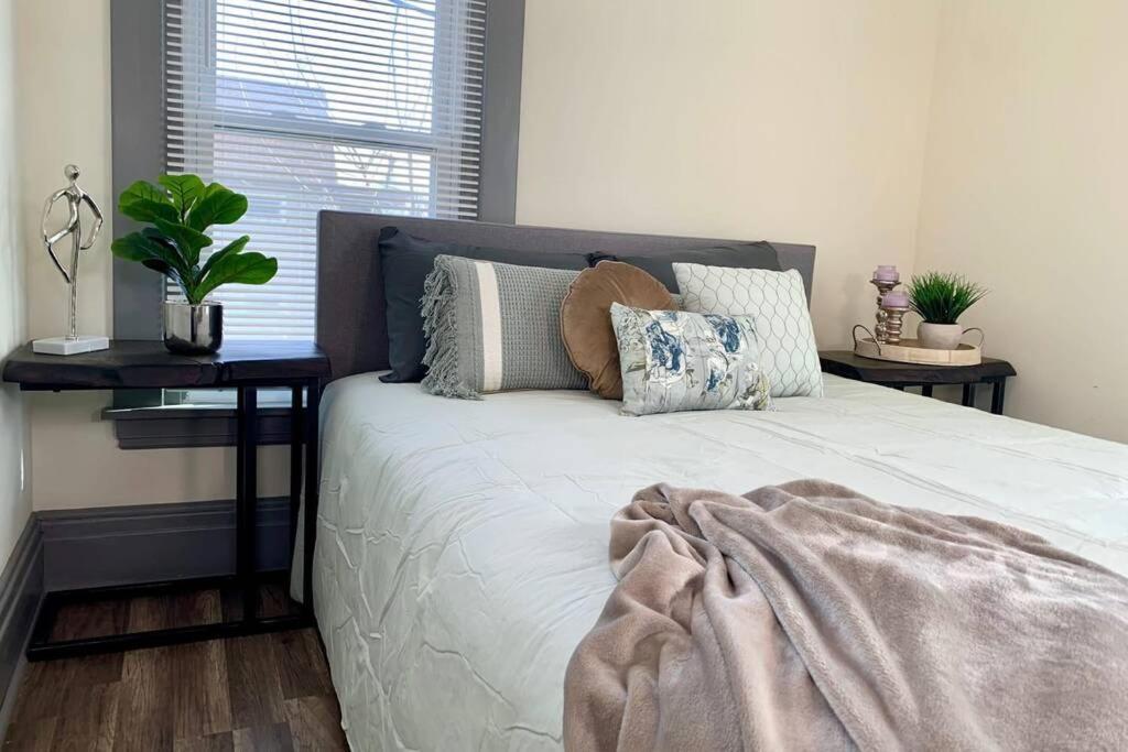 6Br Retreat-Great For Reunions And Getaways Minutes From Niagara Falls Eksteriør billede